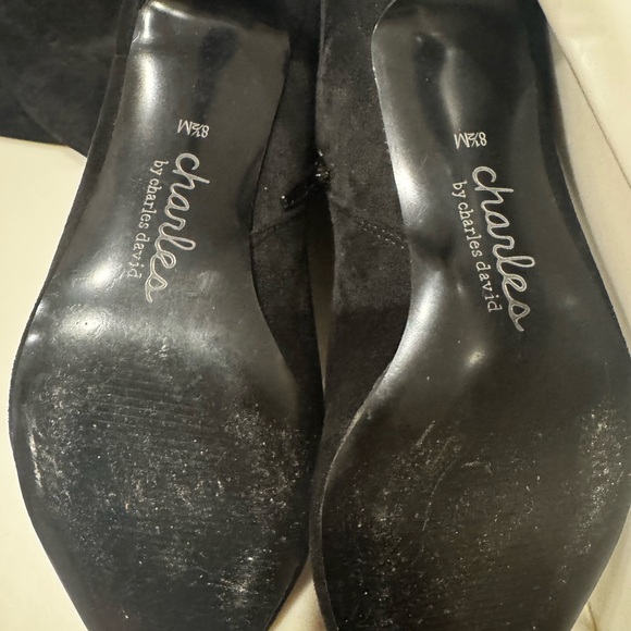 Charles Davis Black Tall Boots - Picture 3 of 4